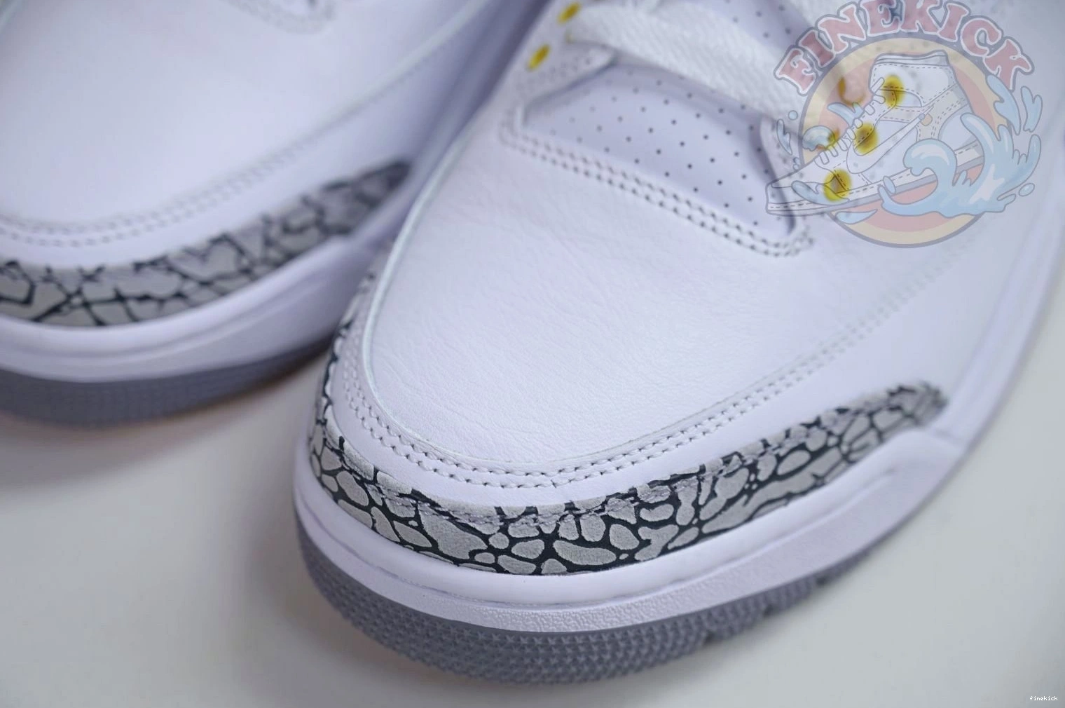 RETRO OG JORDAN AIR 3 1008